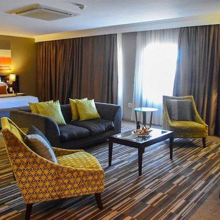 Cresta Mahalapye Hotel Экстерьер фото