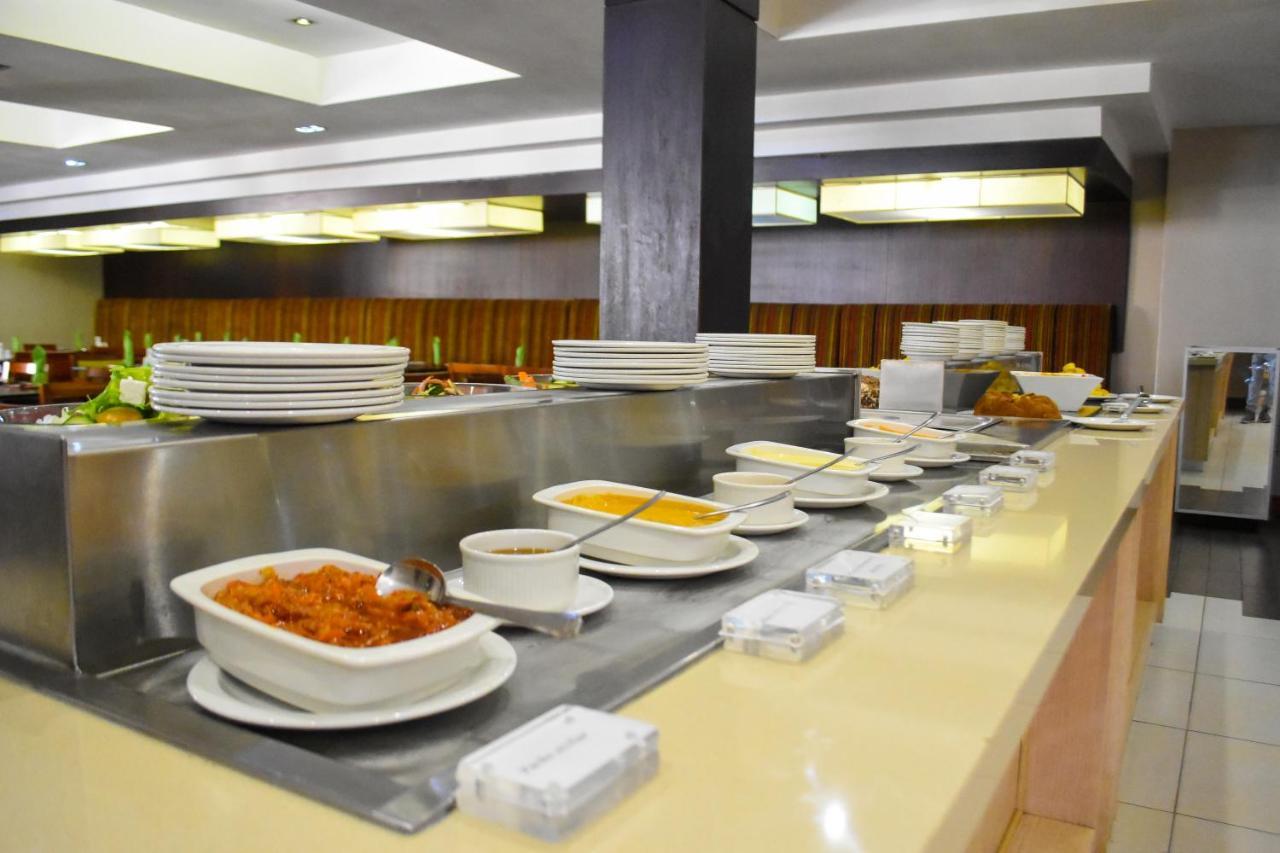 Cresta Mahalapye Hotel Экстерьер фото